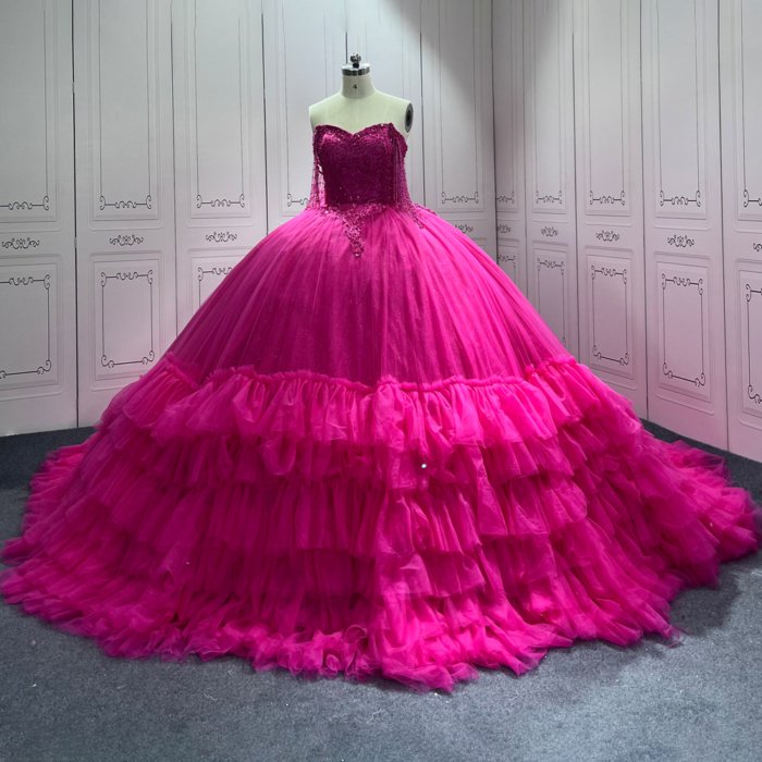 Pink Quinceanera Dress Sweet 15 Evening Dress Crystal Sleeveless Ball Gown Beading Vestido De Quinceanera C13