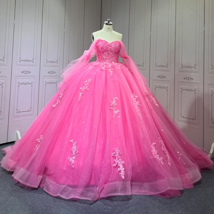 Barbie Pink Quinceanera Dress Sweet 15 Evening Dress Crystal Sleeveless Ball Gown Beading Vestido De Quinceanera C17