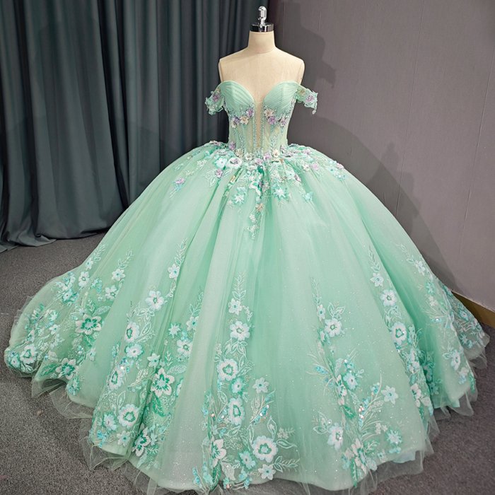 Green 2025 Quinceanera Dresses Lace Appliques Beading Scoop Cap Sleeve Novelty Customized Ball Gowns Vestidos De 15 Años 6762