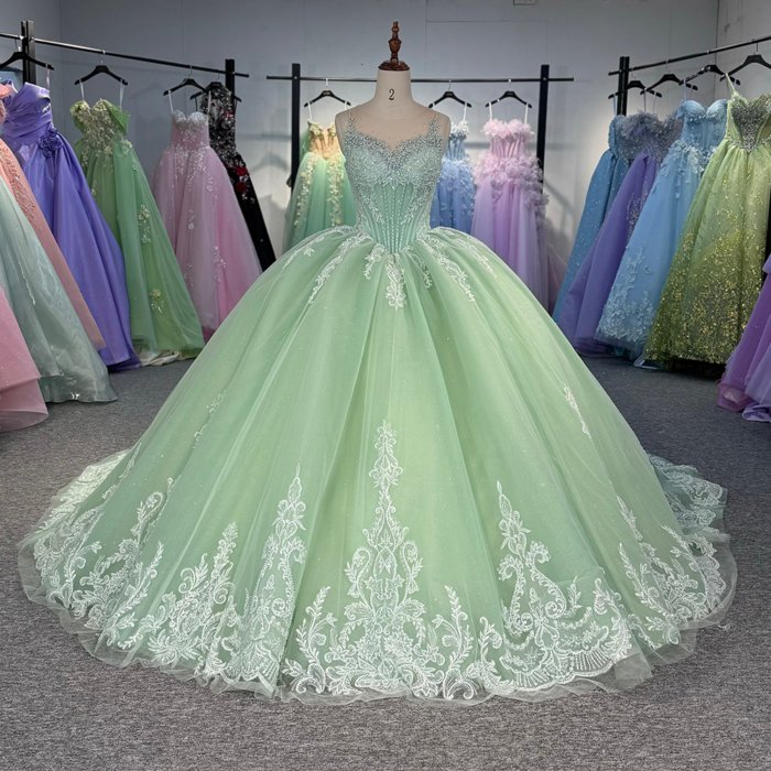 Green O Neck Quinceanera Prom Dresses Beautiful Sleeveless Customized Princess Long Glitter Sweet 16 Dress Vestidos 6824