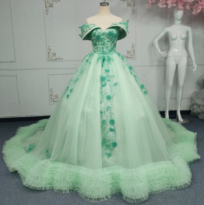 2025 Green Quinceanera Dress Sweet 15 Quinceañera Flowers Vestidos De 15 Años Sequined Beading Lace Evening Party Dress ANY16