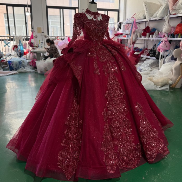 Ball Gown Red Wedding Dress Superfine Long Sleeves Court Train Women Bridal Dresses Square Collar Vestido de novia XS156 - Image 4