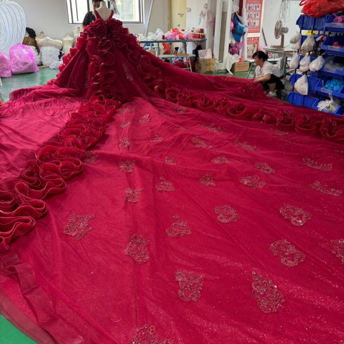 Sparkle Ball Gown Red Wedding Dress Beads Sequins Sleeveless Bride Dresses Bridal Gown vestidos de novia boda XS162 - Image 2