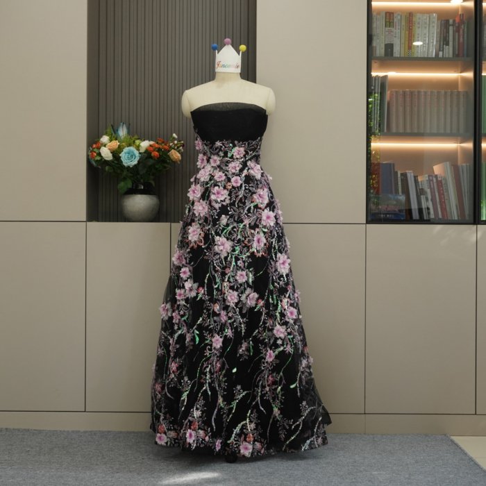 Luxury Dubai Black Evening Dresses Purple Floral Strapless Prom Gowns Crystal Elegant Women Wedding Formal Party Gown MH05