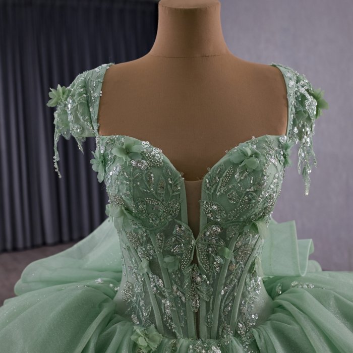 2025 Green Quinceanera Dress Sweet 15 Quinceañera Flowers Vestidos De 15 Años Sequined Beading Lace Evening Party Dress 251075 - Image 3