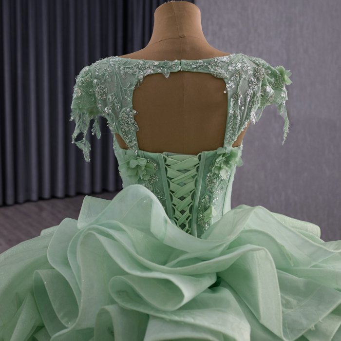 2025 Green Quinceanera Dress Sweet 15 Quinceañera Flowers Vestidos De 15 Años Sequined Beading Lace Evening Party Dress 251075 - Image 4