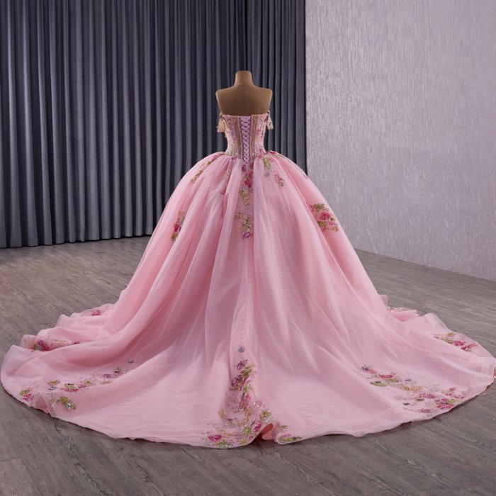 2025 Pink Quinceanera Dress Strapless Sweet 15 Quinceañera Flowers Vestidos De 15 Años Sequined Beading Lace Evening Party Dress 251082 - Image 6