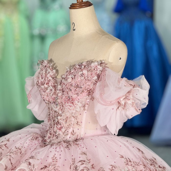 2025 Light Pink Quinceanera Dress Sweet 15 Quinceañera Flowers Off Shoulder Vestidos De 15 Años Sequined Beading Lace Evening Party Dress 5931 - Image 3