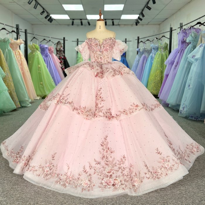 2025 Light Pink Quinceanera Dress Sweet 15 Quinceañera Flowers Off Shoulder Vestidos De 15 Años Sequined Beading Lace Evening Party Dress 5931