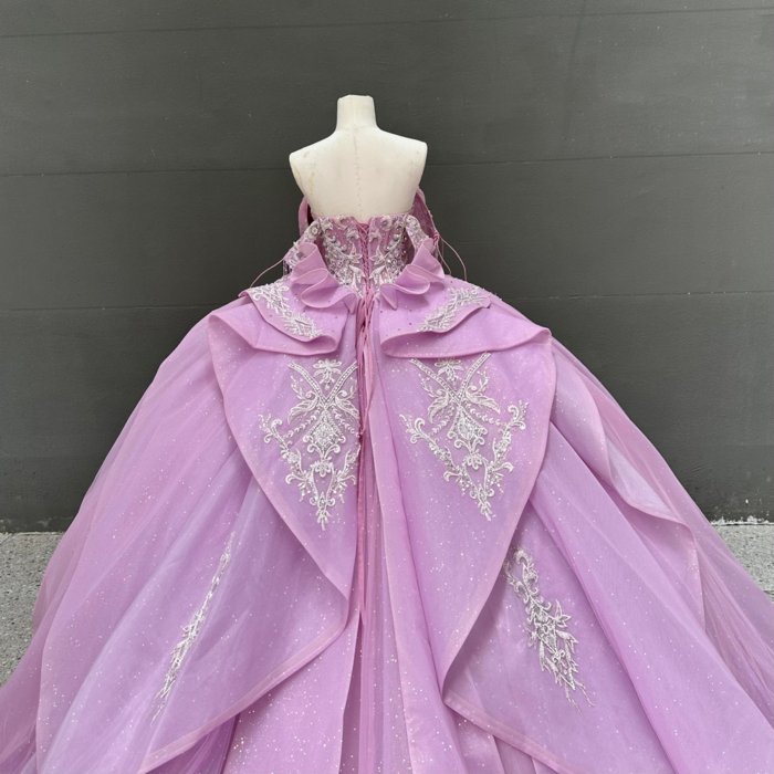 2025 Purple Quinceanera Dress Strapless Sweet 15 Quinceañera Flowers Vestidos De 15 Años Sequined Beading Lace Evening Party Dress MW62 - Image 4