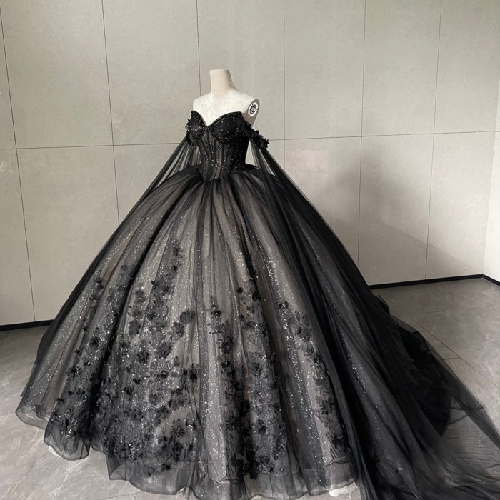 2025 Black Quinceanera Dress Sweet 15 Quinceañera Flowers Vestidos De 15 Años Sequined Beading Lace Evening Party Dress MW74 - Image 5