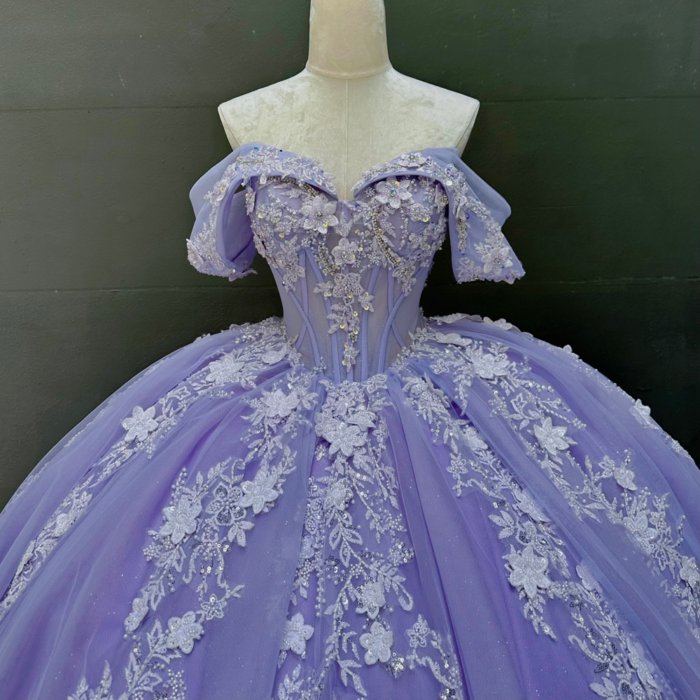 2025 Lilac Quinceanera Dress Sweet 15 Quinceañera Flowers Vestidos De 15 Años Sequined Beading Lace Purple Off Shoulder Evening Party Dress MW77 - Image 3