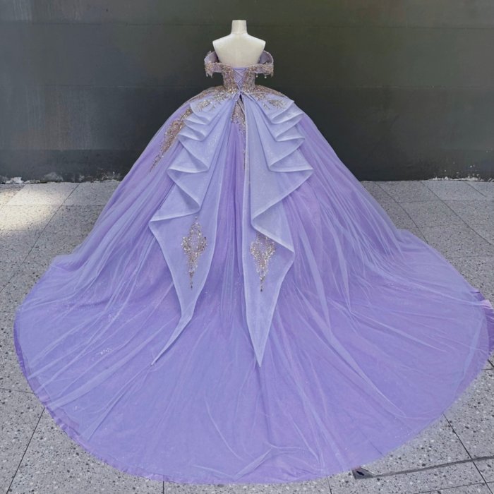 2025 Lilac Gold Quinceanera Dress Sweet 15 Purple Quinceañera Flowers Vestidos De 15 Años Sequined Beading Lace Evening Party Dress MW78 - Image 2