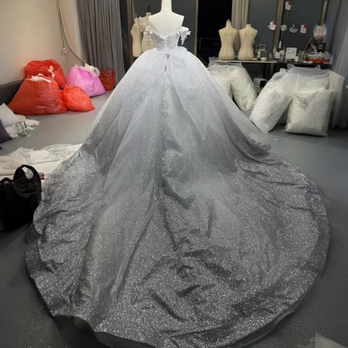 2025 Glitter Grey Wedding Dress Elegant Bridal Gown Vestidos De Novias Sequined Beading Evening Party Dress OY12 - Image 3
