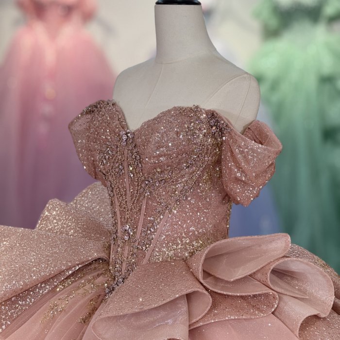 2025 Rose Gold Quinceanera Dress Sweet 15 Quinceañera Flowers Off Shoulder Vestidos De 15 Años Sequined Beading Lace Evening Party Dress 1331 - Image 3