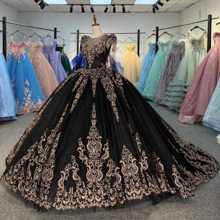 2025 Black Gold Quinceanera Dress Sweet 15 Quinceañera O-Neck Long Sleeves Flowers Vestidos De 15 Años Sequined Beading Lace Evening Party Dress 1363 - Image 5