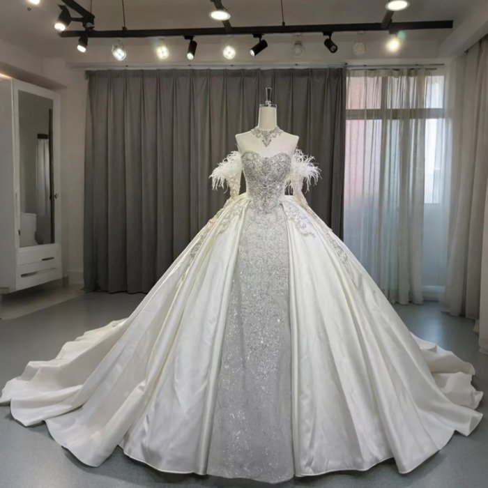 2025 Satin 2 in 1 Wedding Dress Elegant Bridal Gown Flowers Vestidos De Novias Sequined Beading Lace Evening Party Dress OY14