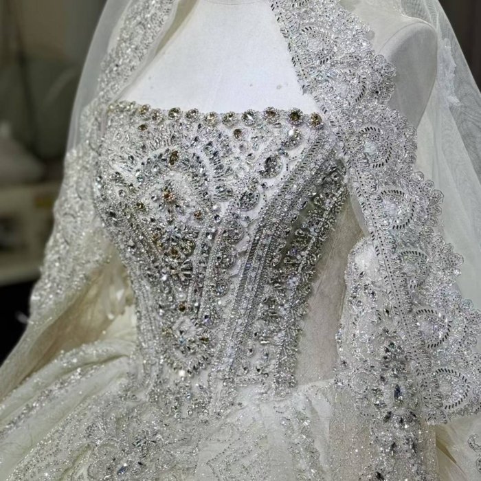 2025 Wedding Dress Elegant Bridal Gown Flowers Vestidos De Novias Sequined Beading Lace Evening Party Dress With Veil OY16 - Image 4