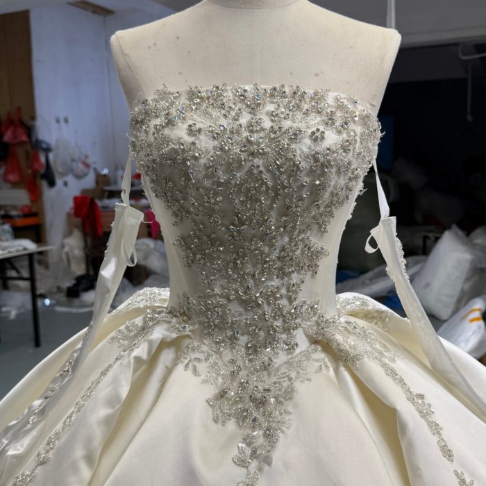 2025 Long Sleeves Wedding Dress Elegant Bridal Gown Vestidos De Novias Sequined Beading Lace Evening Party Dress OY17 - Image 4