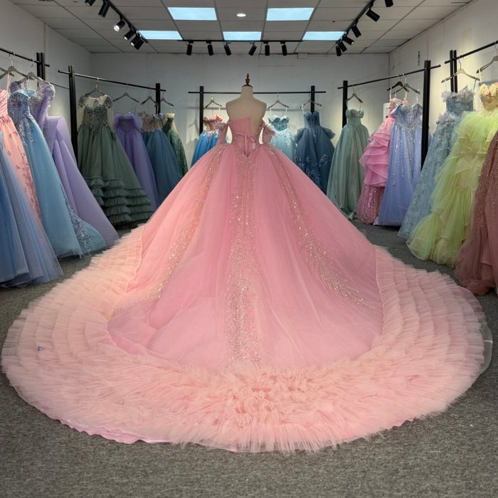 2025 Pink Quinceanera Dress Long Sleeves Sweet 15 Quinceañera Flowers Vestidos De 15 Años Sequined Beading Lace Evening Party Dress 20293 - Image 2