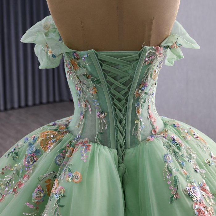 2025 Green Quinceanera Dress Off Shoulder Sweet 15 Quinceañera Flowers Vestidos De 15 Años Sequined Beading Lace Evening Party Dress 251066 - Image 4