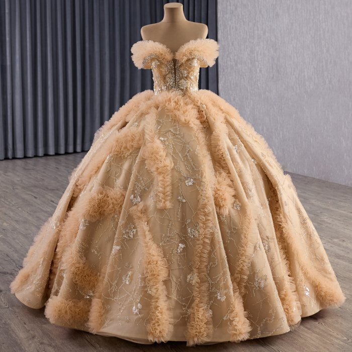 2025 Gold Quinceanera Dress Sweet 15 Quinceañera Flowers Vestidos De 15 Años Sequined Beading Lace Evening Party Dress 251067