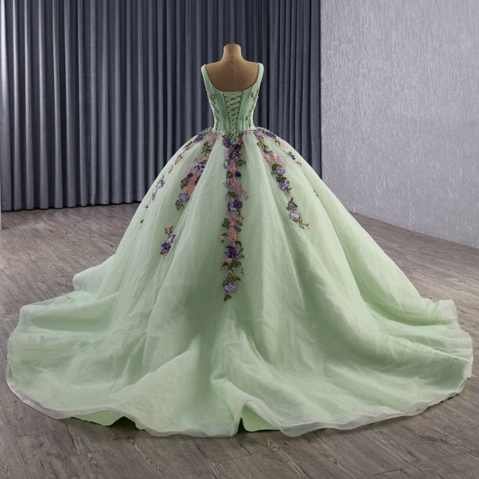 2025 Green Quinceanera Dress Sweet 15 Quinceañera Flowers Vestidos De 15 Años Sequined Beading Lace Evening Party Dress 251092 - Image 2