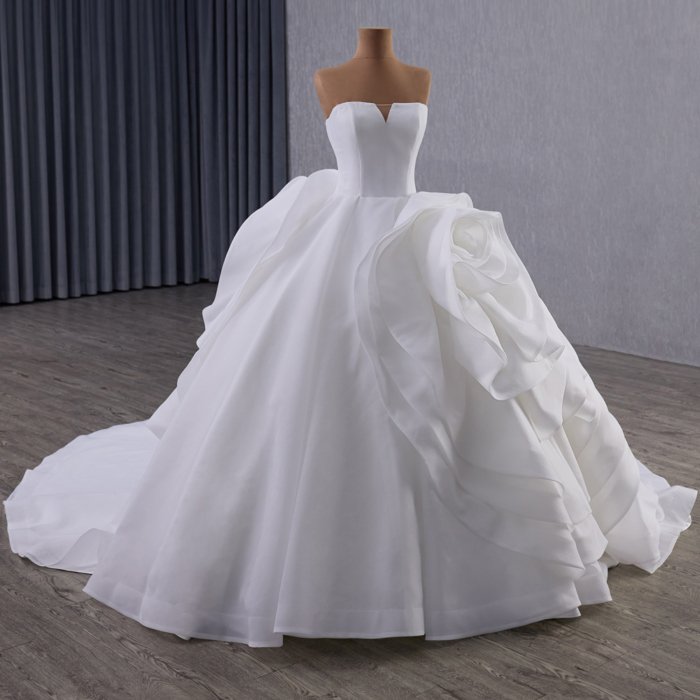 2025 Strapless Wedding Dress Elegant Bridal Gown Flowers Vestidos De Novias Sequined Beading Lace Evening Party Dress 251098 - Image 6