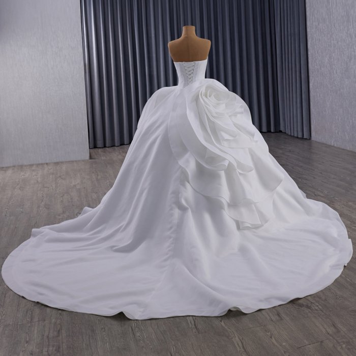 2025 Strapless Wedding Dress Elegant Bridal Gown Flowers Vestidos De Novias Sequined Beading Lace Evening Party Dress 251098 - Image 2