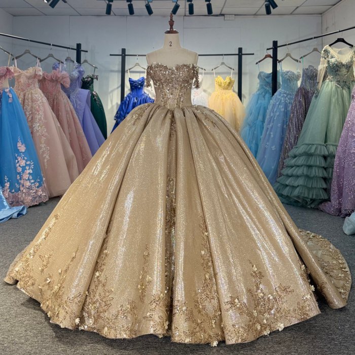 2025 Gold Quinceanera Dress Sweet 15 Quinceañera Flowers Vestidos De 15 Años Sequined Beading Lace Evening Party Dress 6850