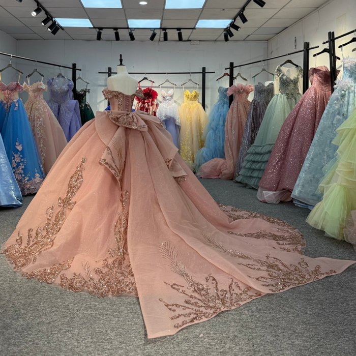 2025 Rose Gold Quinceanera Dress Sweet 15 Quinceañera Off Shoulder Flowers Vestidos De 15 Años Sequined Beading Lace Evening Party Dress 6888 - Image 6