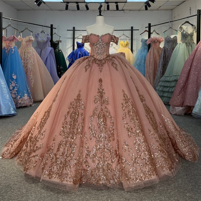 2025 Rose Gold Quinceanera Dress Sweet 15 Quinceañera Off Shoulder Flowers Vestidos De 15 Años Sequined Beading Lace Evening Party Dress 6888