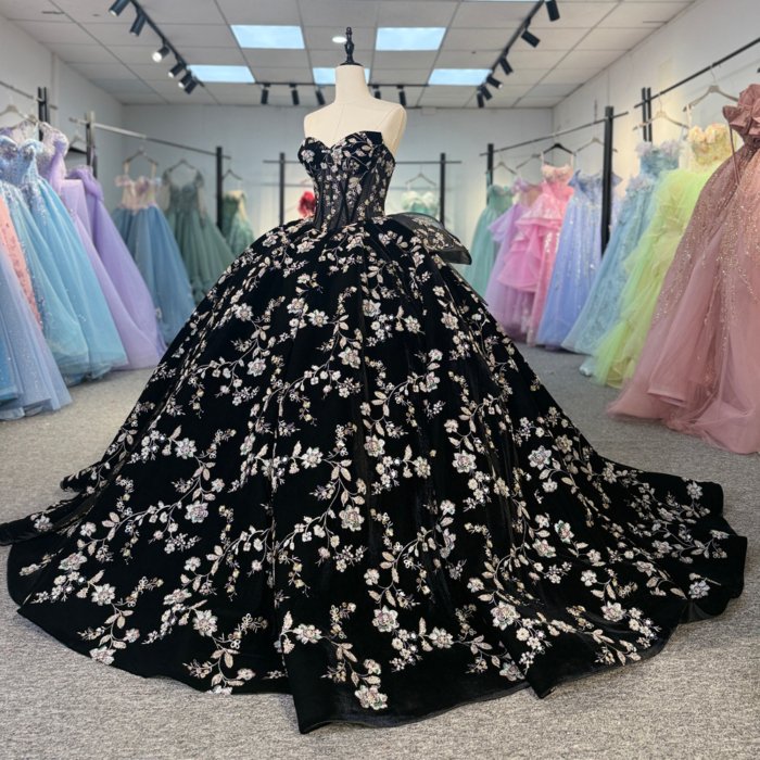 2025 Black Quinceanera Dress Sweet 15 Quinceañera Strapless Vestidos De 15 Años Sequined Beading Lace Evening Party Dress 6927 - Image 5
