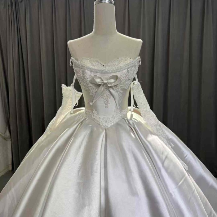 2025 Satin Wedding Dress Long Sleeves Elegant Bridal Gown Vestidos De Novias Sequined Beading Evening Party Dress OY08 - Image 2