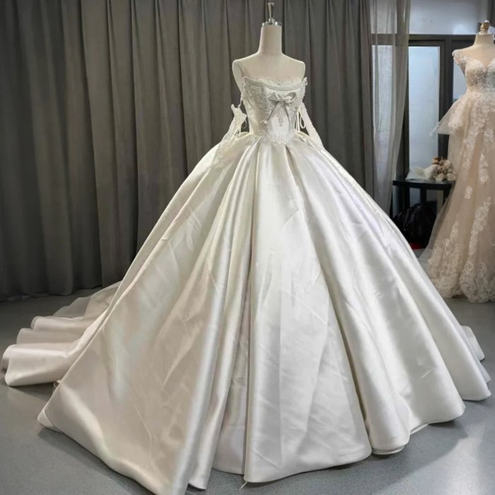 2025 Satin Wedding Dress Long Sleeves Elegant Bridal Gown Vestidos De Novias Sequined Beading Evening Party Dress OY08