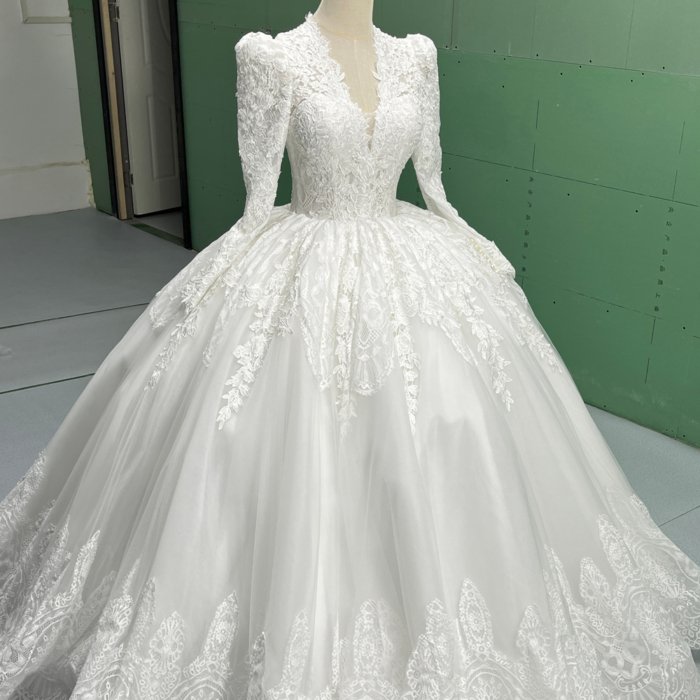 2025 Wedding Dress Elegant Bridal Gown Flowers Vestidos De Novias Sequined Beading Lace Evening Party Dress Nigeria CM01 - Image 4