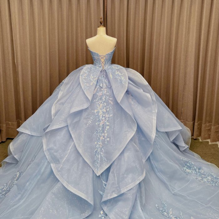 2025 Blue Strapless Quinceanera Dress Sweet 15 Quinceañera Flowers Vestidos De 15 Años Sequined Beading Lace Evening Party Dress MW79 - Image 4