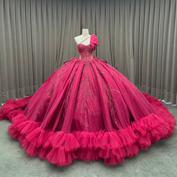 2025 Fuchsia Quinceanera Dress Sweet 15 Quinceañera Flowers Vestidos De 15 Años Sequined Beading Lace Evening Party Dress MCD01