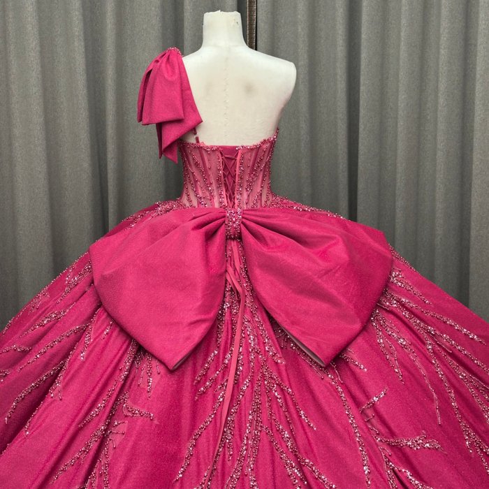 2025 Fuchsia Quinceanera Dress Sweet 15 Quinceañera Flowers Vestidos De 15 Años Sequined Beading Lace Evening Party Dress MCD01 - Image 4