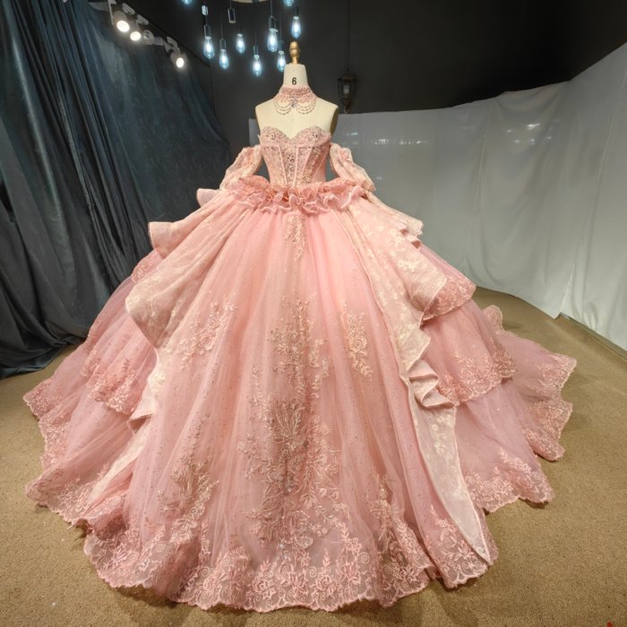 2025 Pink Quinceanera Dress Sweet 15 Rosa Quinceañera Flowers Vestidos De 15 Años Sequined Beading Lace Evening Party Dress MCD15