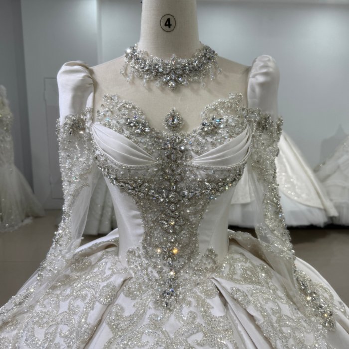 2025 Fashion O- Neck Long Sleeves Satin Wedding Dress Elegant Bridal Gown Flowers Vestidos De Novias Sequined Beading Lace Evening Party Dress XS187 - Image 3