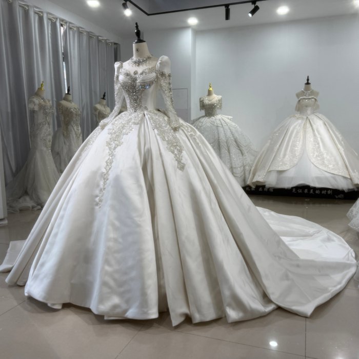 2025 Fashion O- Neck Long Sleeves Satin Wedding Dress Elegant Bridal Gown Flowers Vestidos De Novias Sequined Beading Lace Evening Party Dress XS187 - Image 4