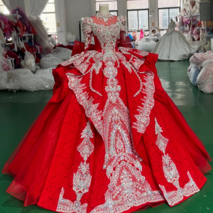 2025 Red Quinceanera Dress Sweet 15 High Neck Long Sleeves Quinceañera Flowers Vestidos De 15 Años Sequined Beading Lace Evening Party Dress XS189