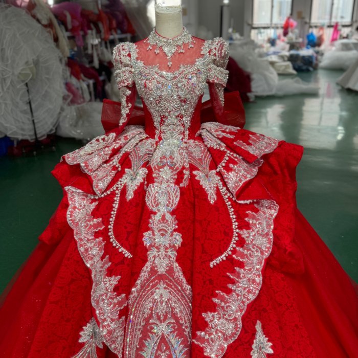 2025 Red Quinceanera Dress Sweet 15 High Neck Long Sleeves Quinceañera Flowers Vestidos De 15 Años Sequined Beading Lace Evening Party Dress XS189 - Image 3