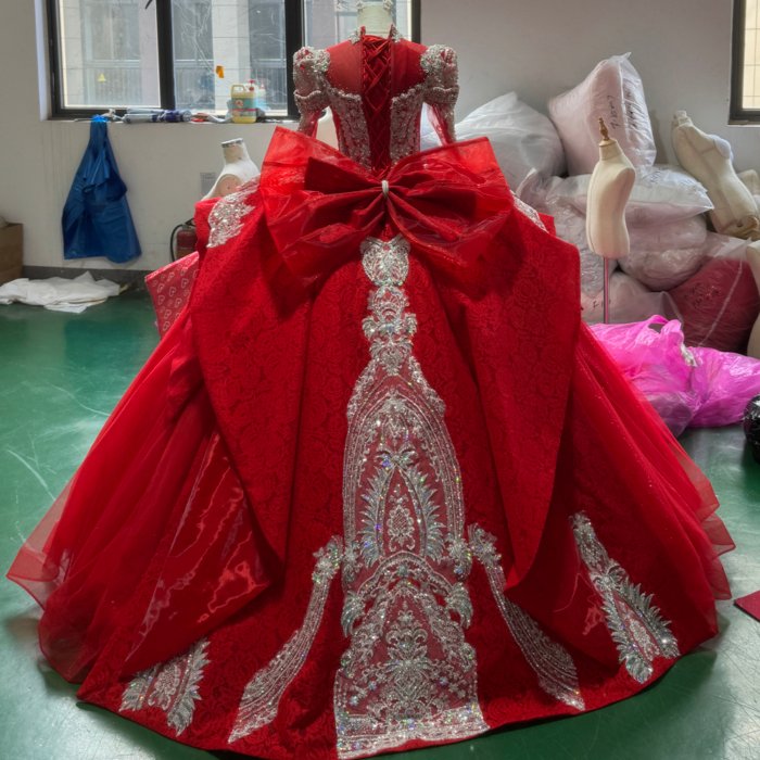 2025 Red Quinceanera Dress Sweet 15 High Neck Long Sleeves Quinceañera Flowers Vestidos De 15 Años Sequined Beading Lace Evening Party Dress XS189 - Image 2