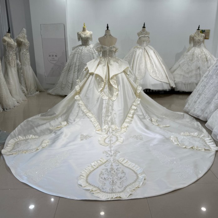 2025 Wedding Dress Elegant Off Shoulder Luxury Bridal Gown Flowers Vestidos De Novias Sequined Beading Lace Evening Party Dress XS194 - Image 2