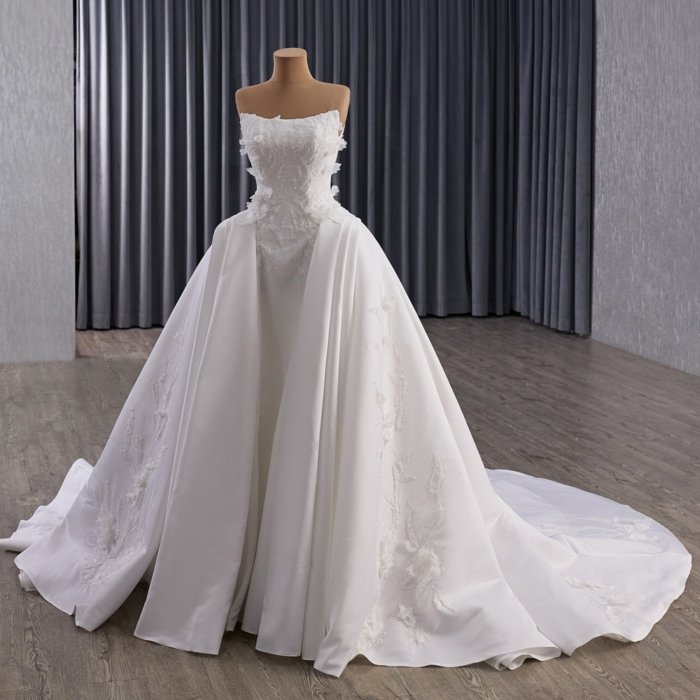 Elegant Strapless White Wedding Dress With Floral Embroidery Lace Up Back And Long Train Suitable For Bride Formal Ceremony And Reception - Image 5