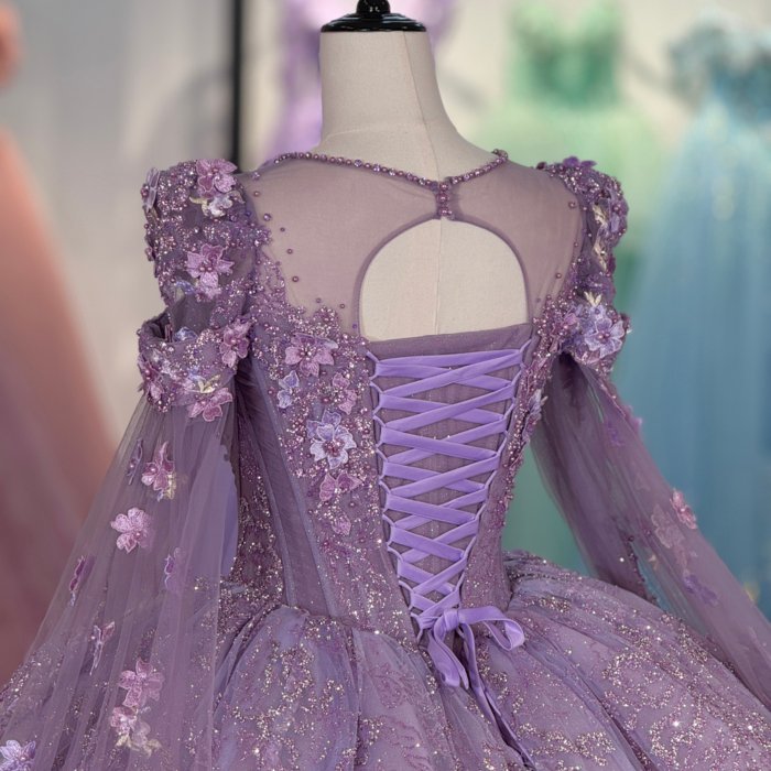 Gorgeous Purple Quinceanera Dress Long Sleeve Beaded Appliques Lace Up Vestido De Quinceanera - Image 4