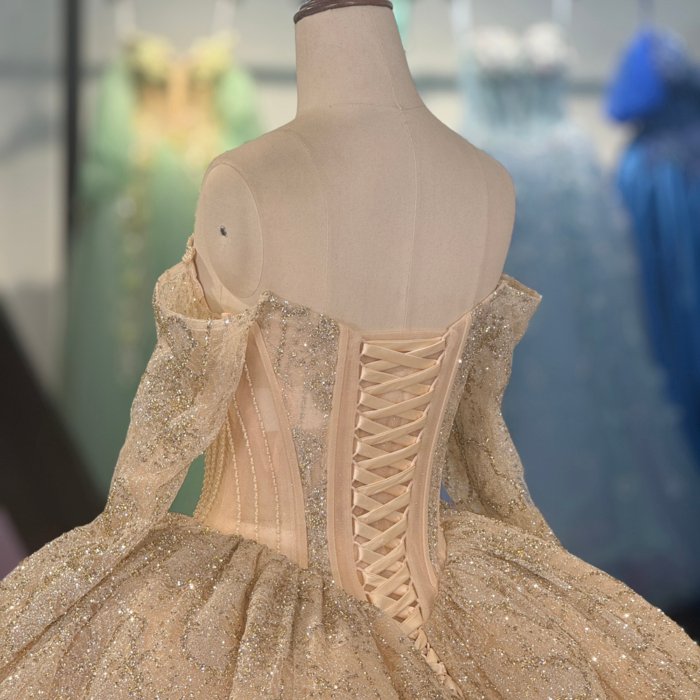 2025 Gold Quinceanera Dress Sweet 15 Quinceañera Flowers Vestidos De 15 Años Sequined Beading Lace Evening Party Dress 6851 - Image 4