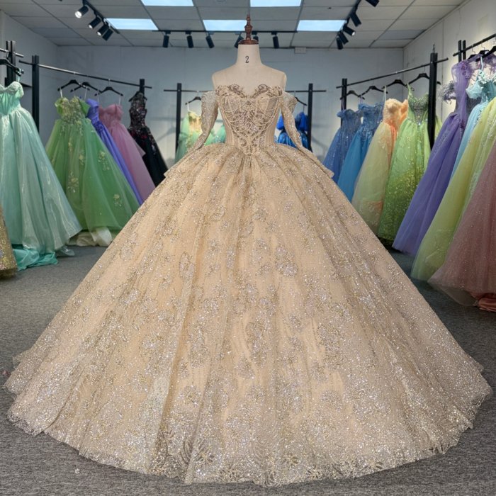 2025 Gold Quinceanera Dress Sweet 15 Quinceañera Flowers Vestidos De 15 Años Sequined Beading Lace Evening Party Dress 6851